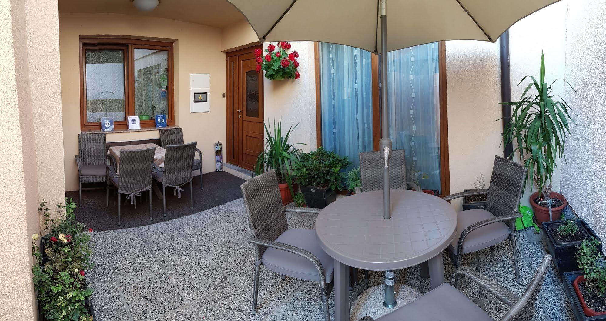 Guest House Ciro SJJ Exteriér fotografie